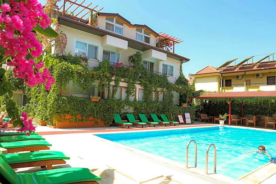 Ten Apart Hotel