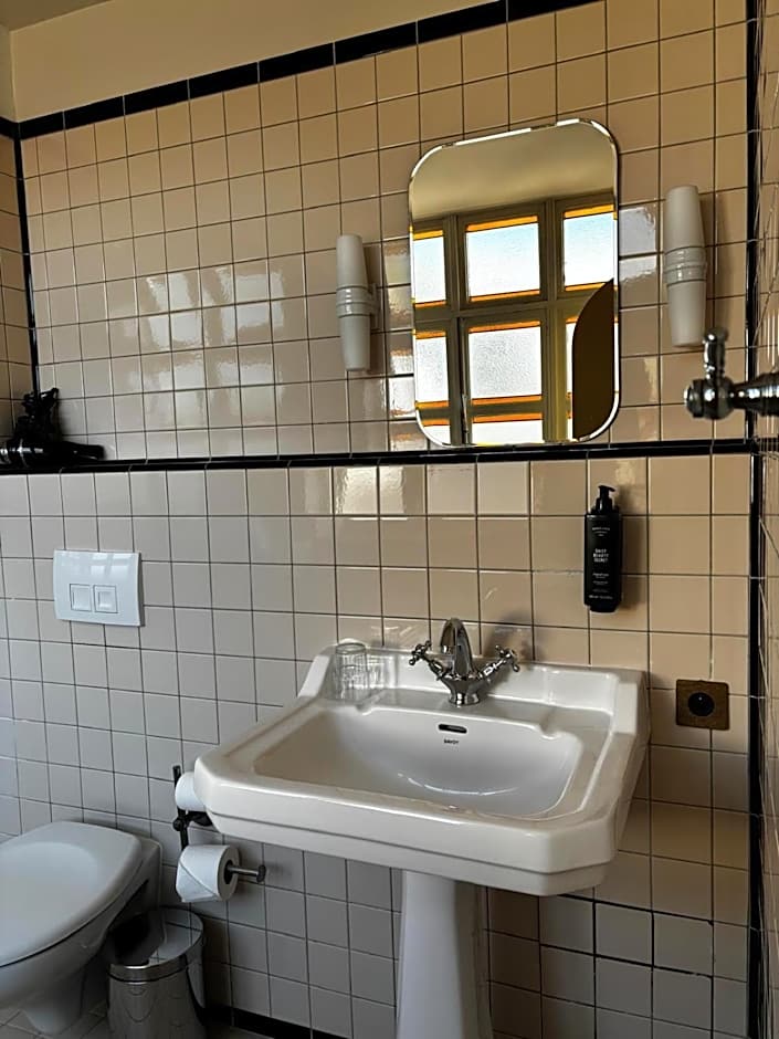 Le Berger Hotel