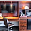 Red Feather Lodge/Hotel