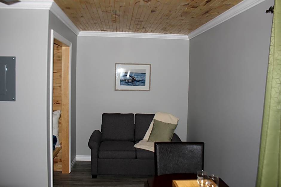 Raleigh Rooms & Taylor's Crafts