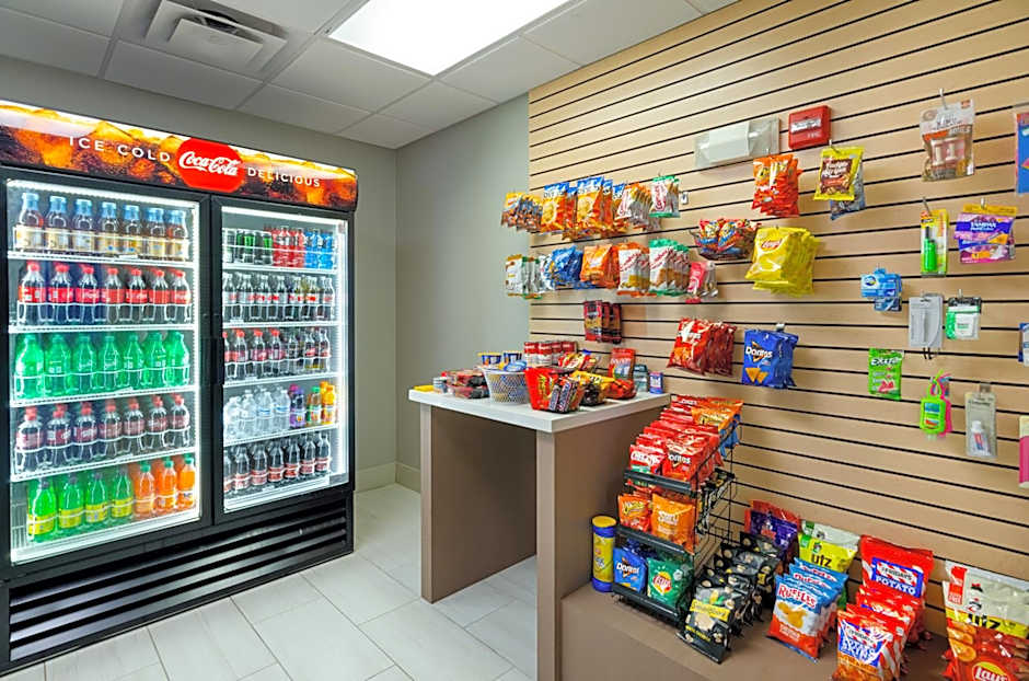 Holiday Inn Express Hotel & Suites Weston By IHG