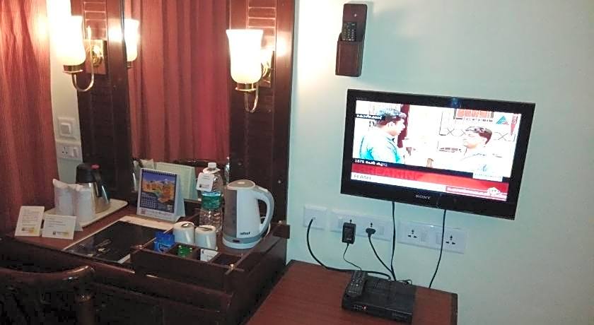 Yuvarani Residency Hotel