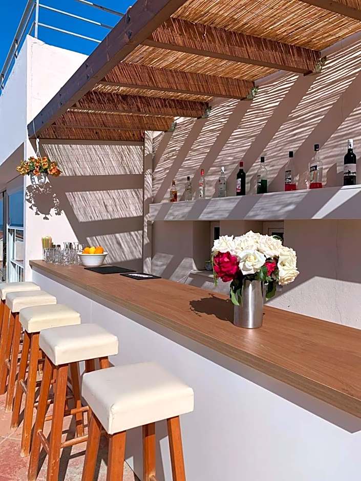 Saradari Beach Hotel - Adults Only