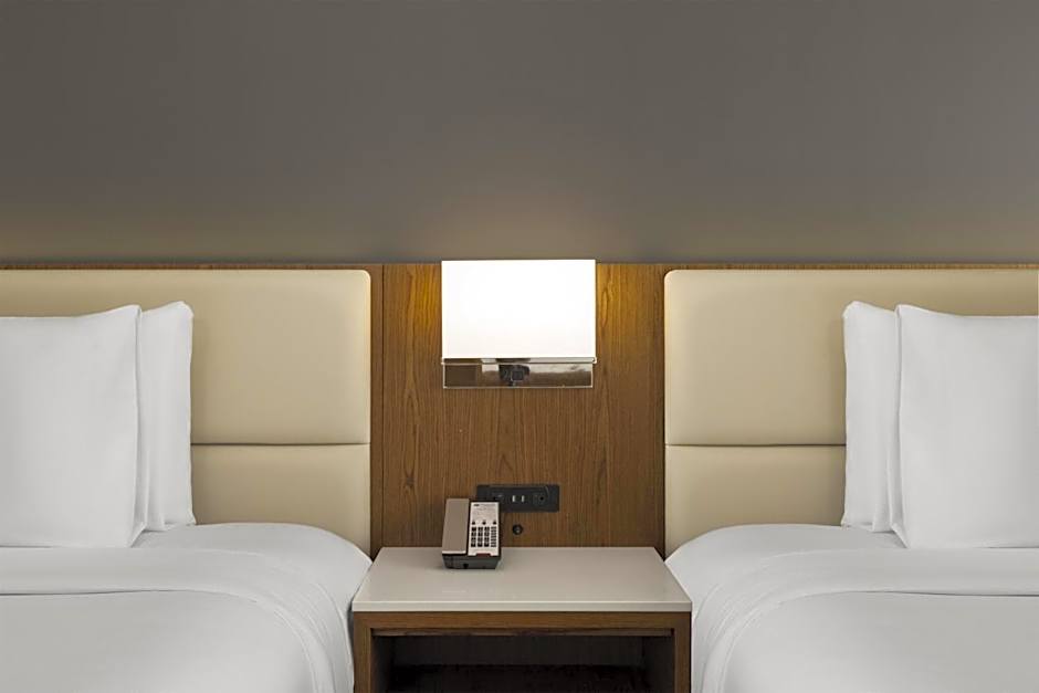 Best Western Premier Empire State Hotel