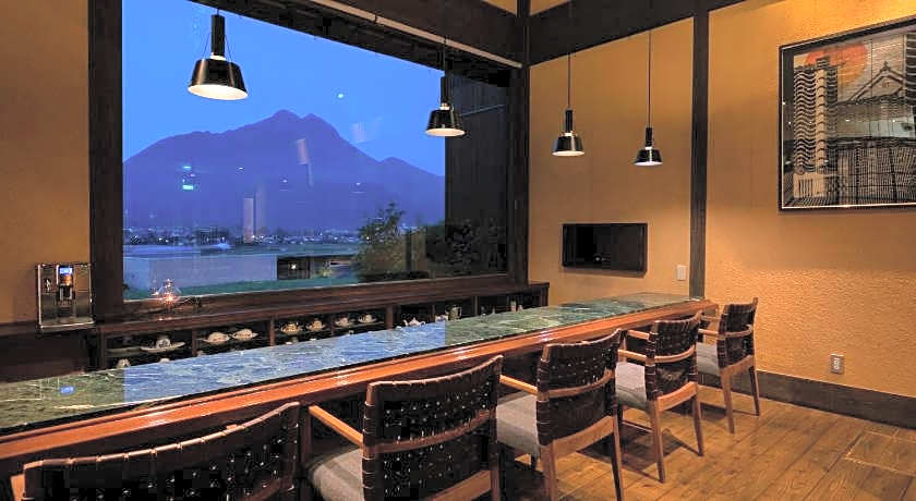 Yufuin Onsen Toshoan