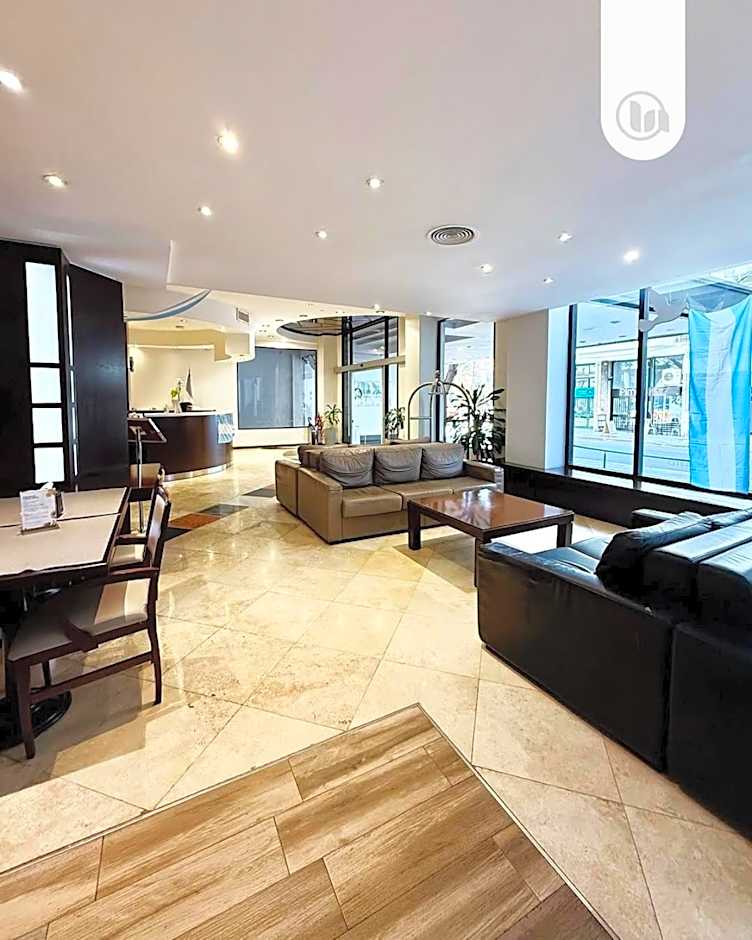 Urquiza Apart Hotel & Suites