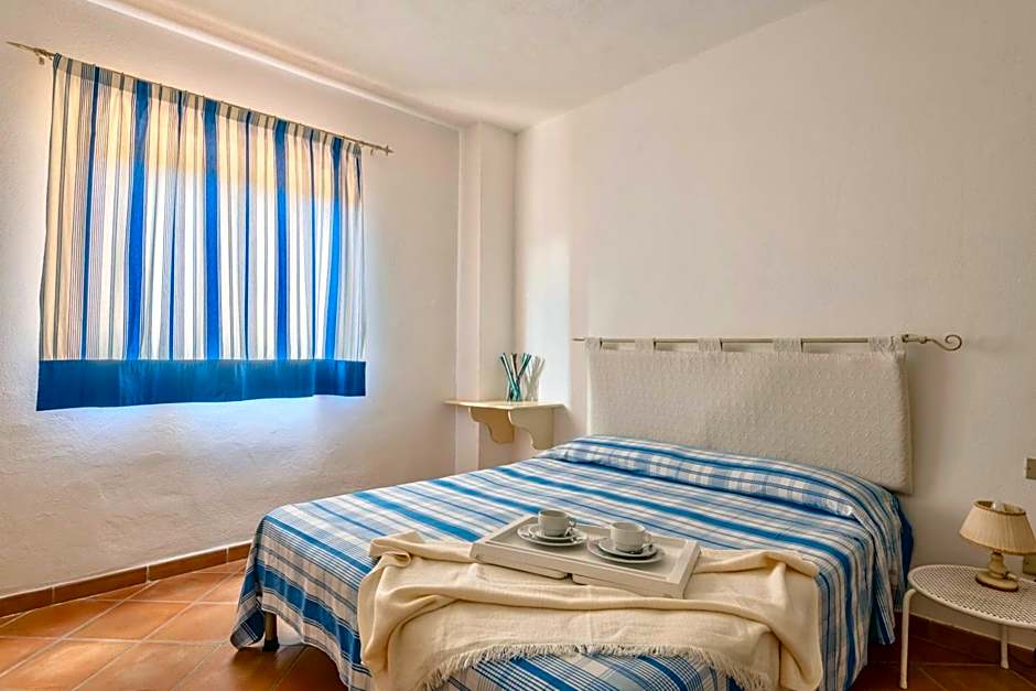 Residence a Golfo di Marinella a 450 mt dal mare