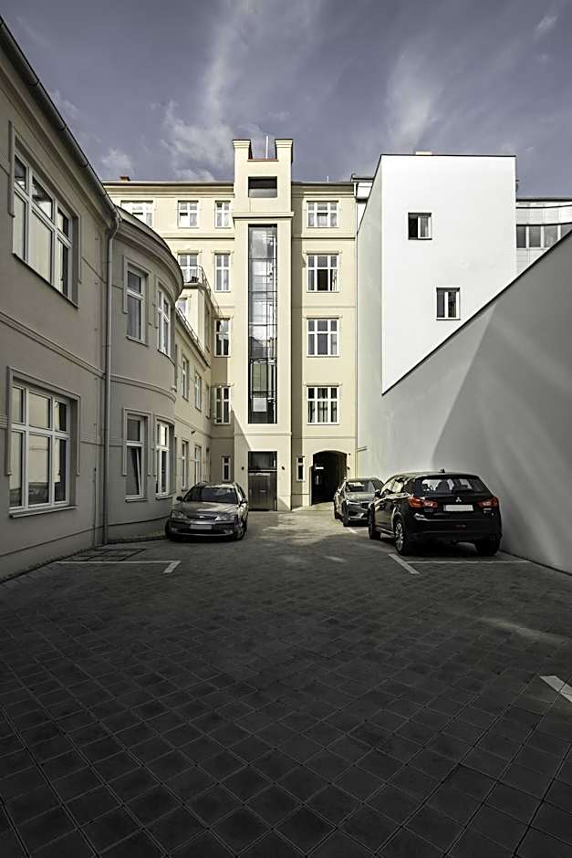 Elizabeth Suites