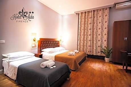 Triple Room with Private Bathroom