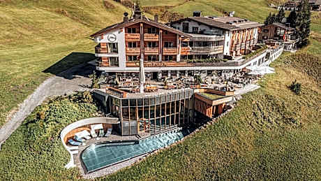 Hotel Goldener Berg