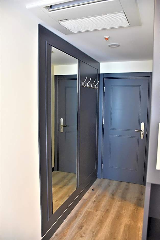 Shishly Palace Hotel