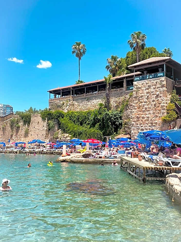 Royal Hayat Hotel Old Town