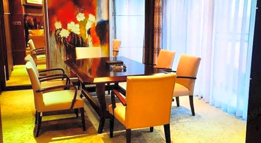 Great International Hotel