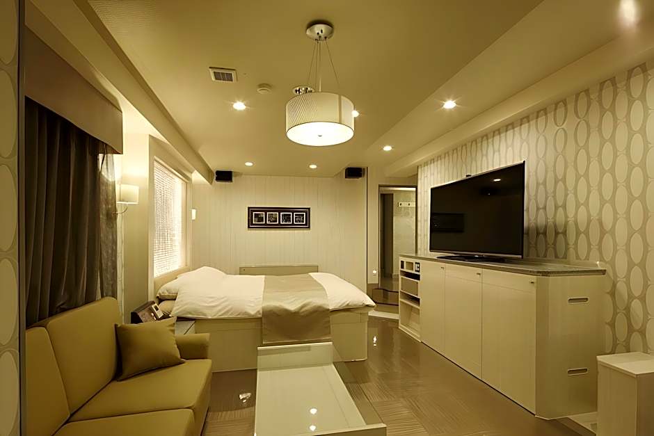 HOTEL Valentine Chiryu - Adult Only