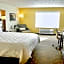 Holiday Inn Hotel & Suites Overland Park-Convention Center