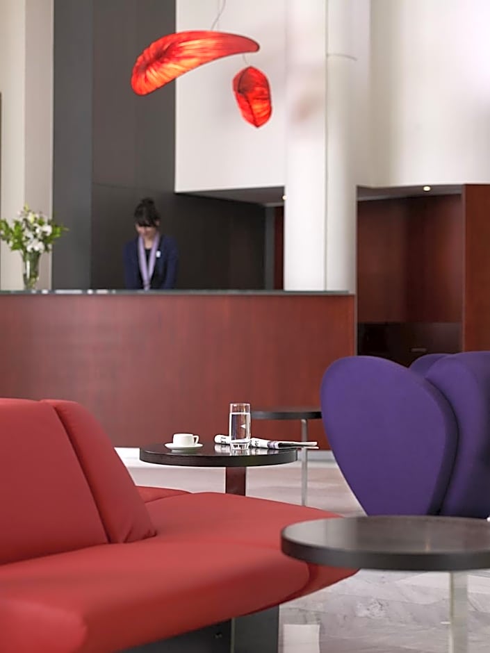 Kyma Suites Beach Hotel