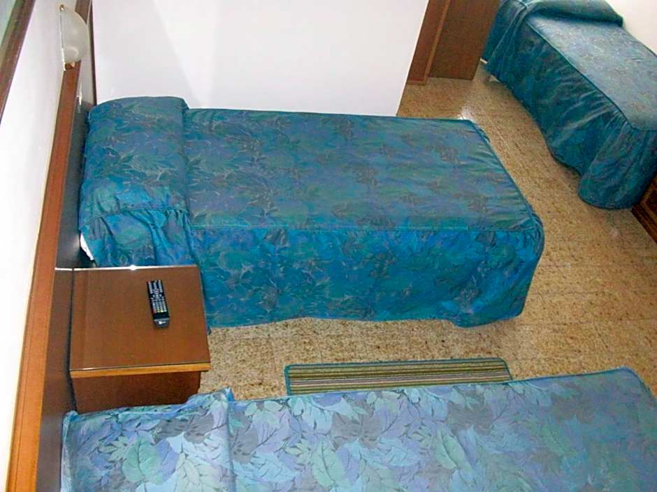 HOTEL SANTOROTTO di FABIO TERROSI