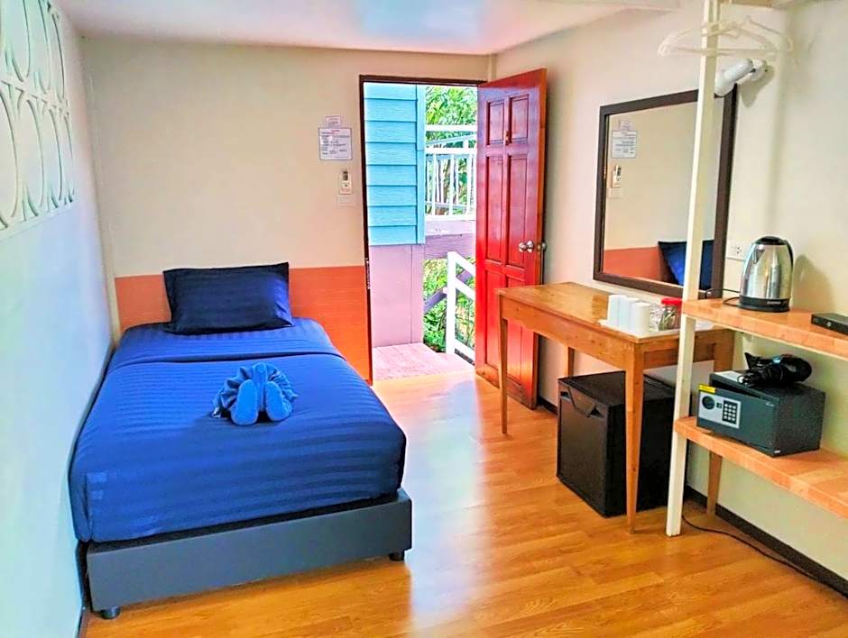 Blue View House Phi Phi