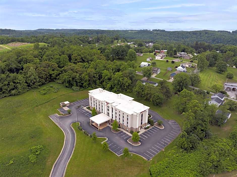 Hampton Inn Fairmont