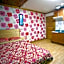 Goodstay White Cabin Pension