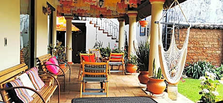 Hotel Ocho Barrios