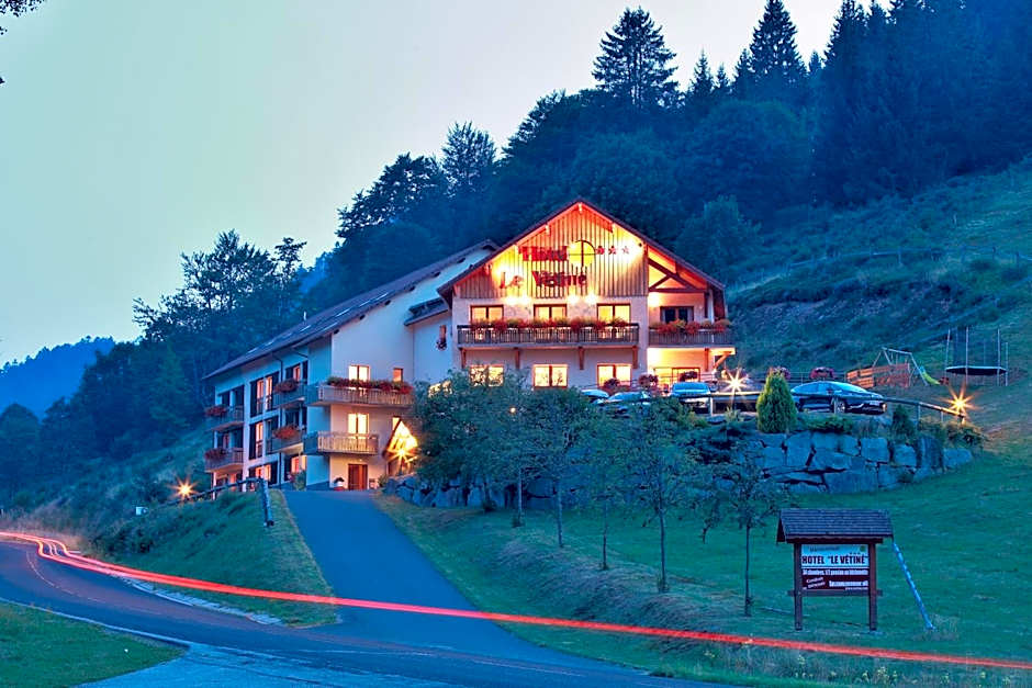 Logis Hôtel Le Vétiné