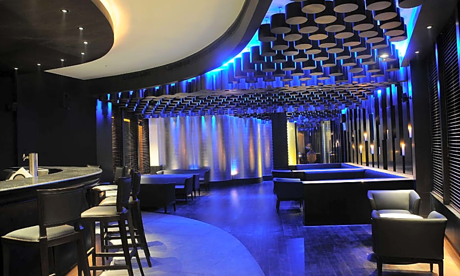 The Lalit Ashok Bangalore Hotel