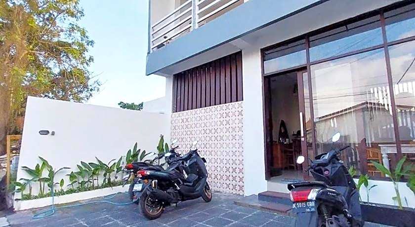 Collection O 93004 Double D Guest House