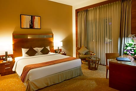 Suite Queen Size Bed