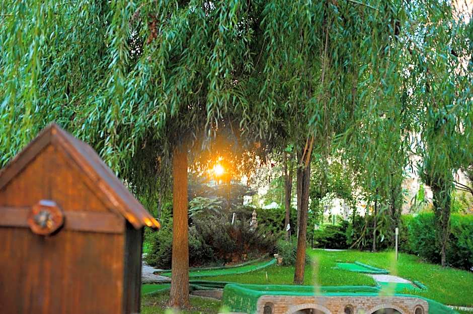 Rainbow 2 Holiday Complex