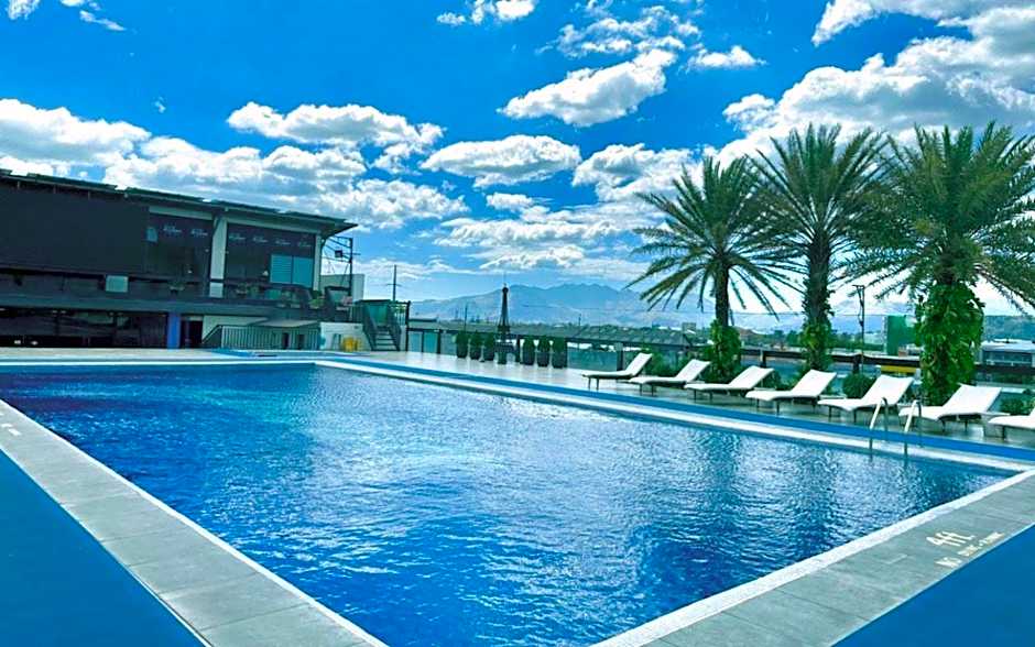 Le Charme Suites Subic