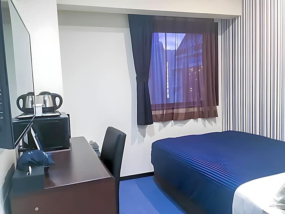 Hotel Livemax Yokkaichi-Ekimae