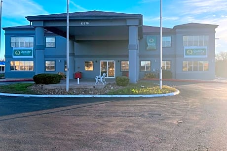 Quality Inn & Suites