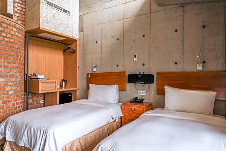 Standard Twin Room with Sea View