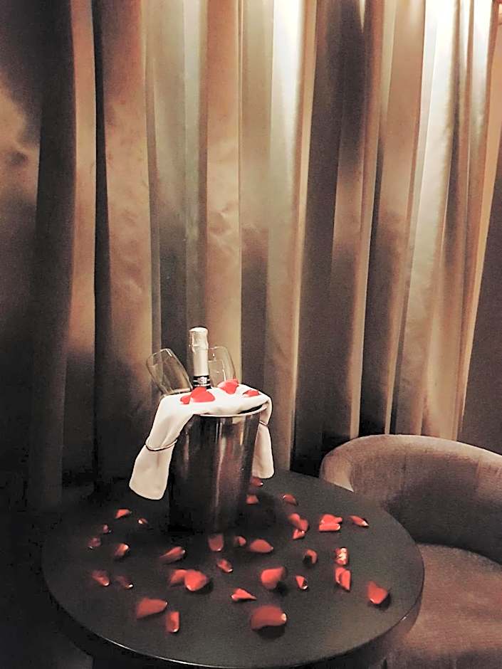 The Enniskillen Hotel and Motel