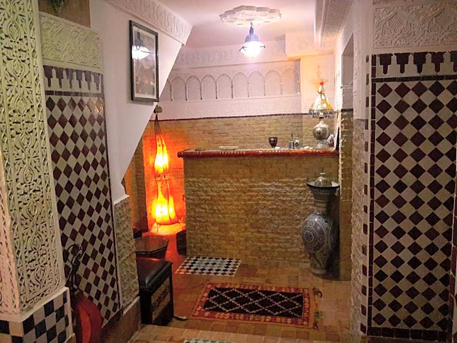 Riad Atika Mek