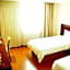 GreenTree Inn Chuzhou Dingyuan County People's Square General Hospital Business Hotel