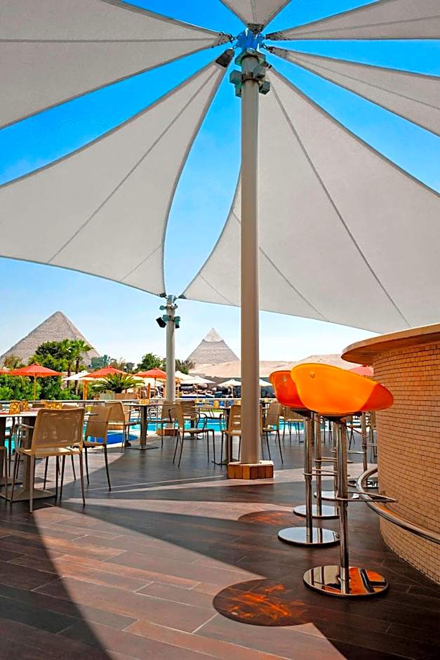 Le Meridien Pyramids Hotel & Spa