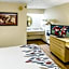 Red Roof Inn Akron