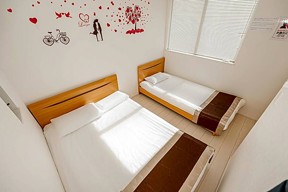SkyTreeStayHotel2鐘ヶ淵駅から徒歩4分天井からskytreeが見えます