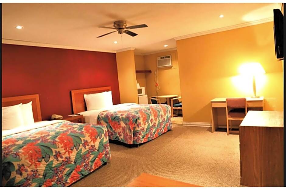 OYO Hotel Beeville -US 181