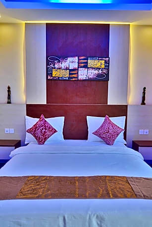 Luxury Deluxe Room