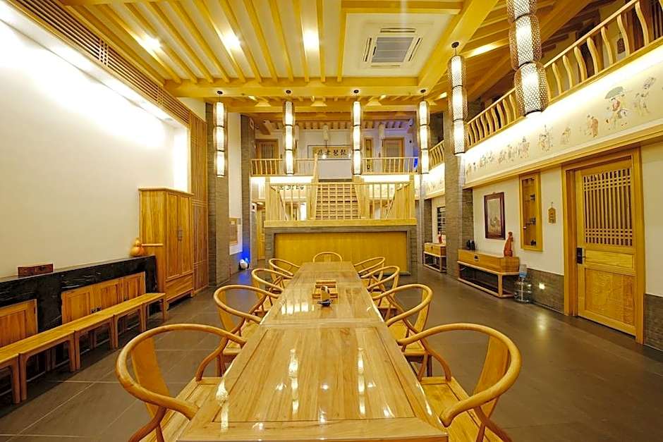Pi Pa Hotel