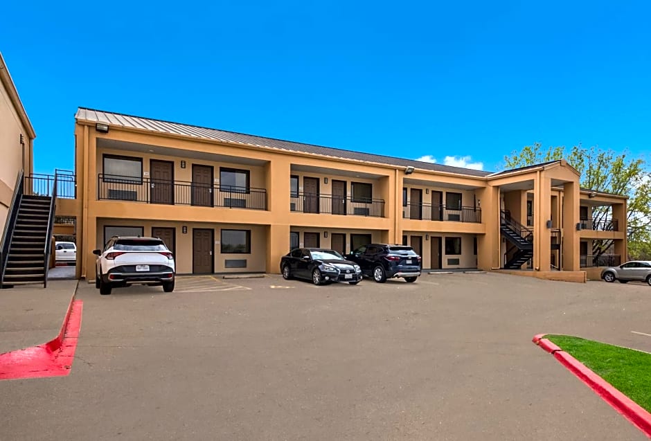 Quality Inn & Suites Round Rock
