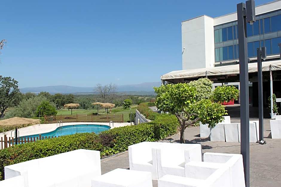 Hospedium Hotel Valles de Gredos Golf