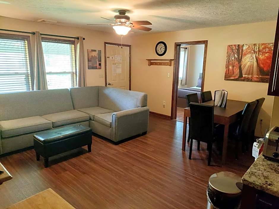 Woodfield Manor - A Sundance Vacations Property