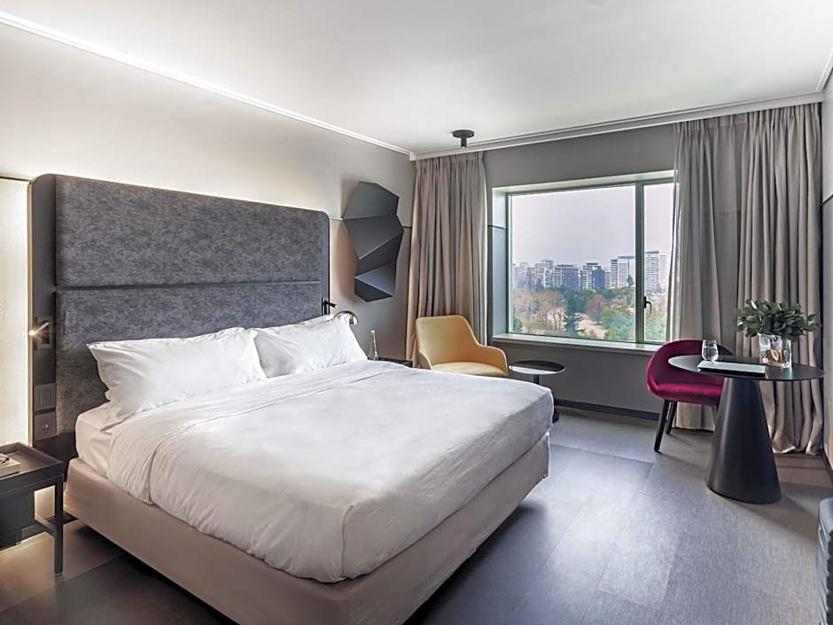Pullman Santiago Vitacura