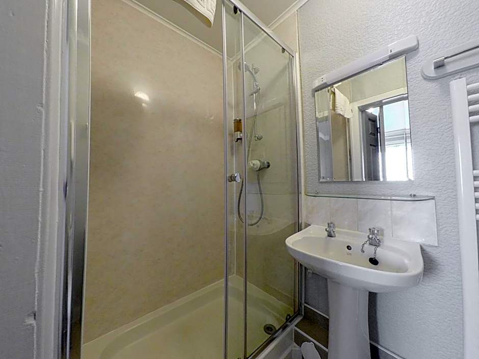 The Upper Largo Hotel & Restaurant