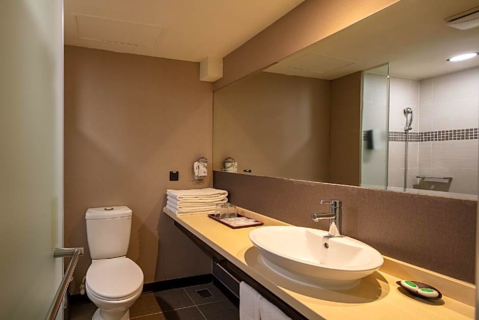 RICH & FREE HOTEL-Kaifeng 