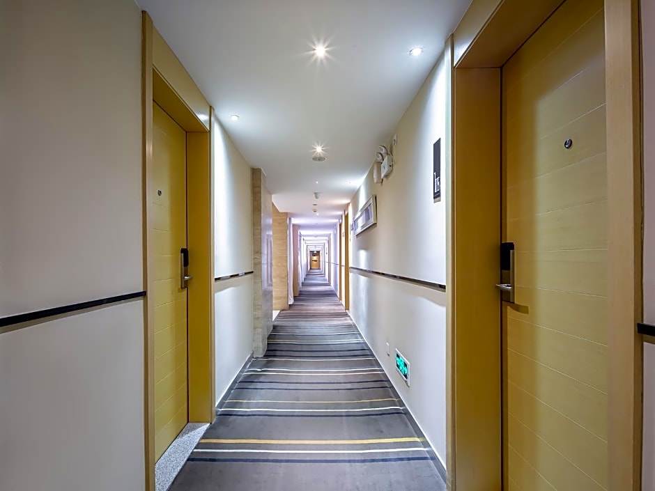 City Comfort Inn Nanning Guangxi University Metro Station